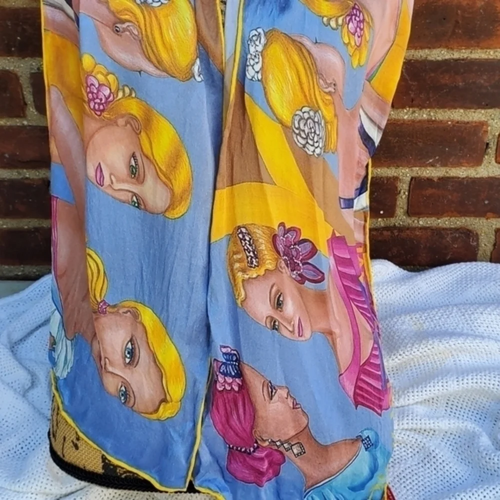 Powerful women‎ Sharon Tatem silk scarf